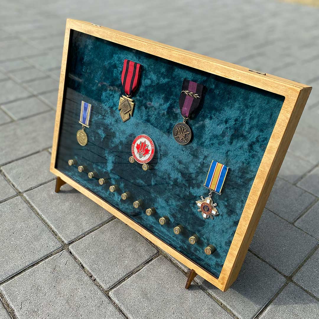 Вітрини під коїни