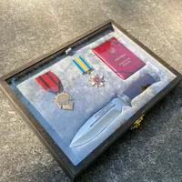 Вітрина А4 під нагородний ніж та місце під книжечку - вид 1