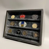 Вітрина А4 з поличкою для коїнів - вид 1