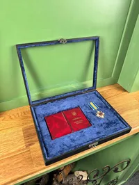 A4+ Showcase with Space for Booklet - view 2