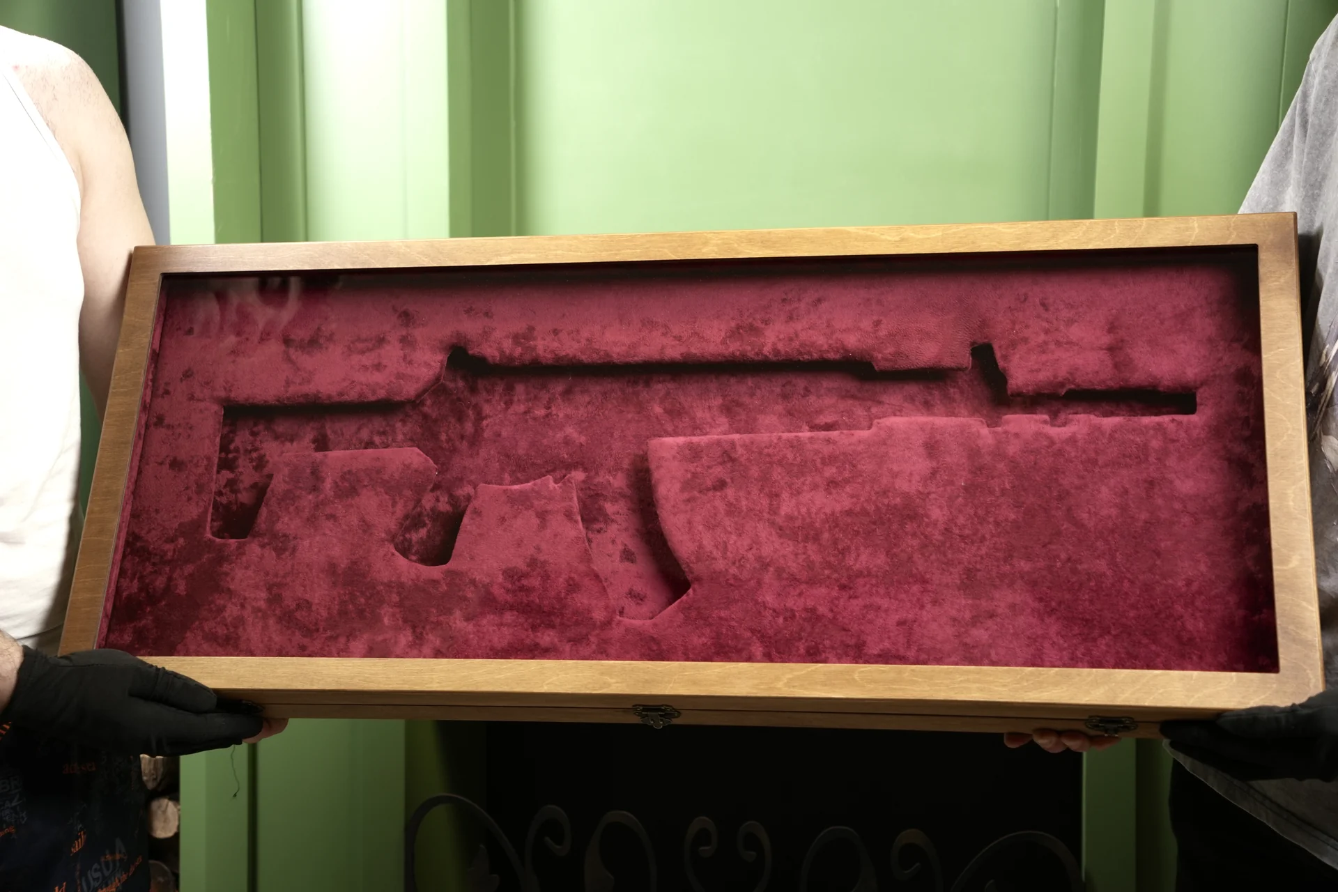 Вітрина під АК-12 на індивідуальне замовлення - вид 2