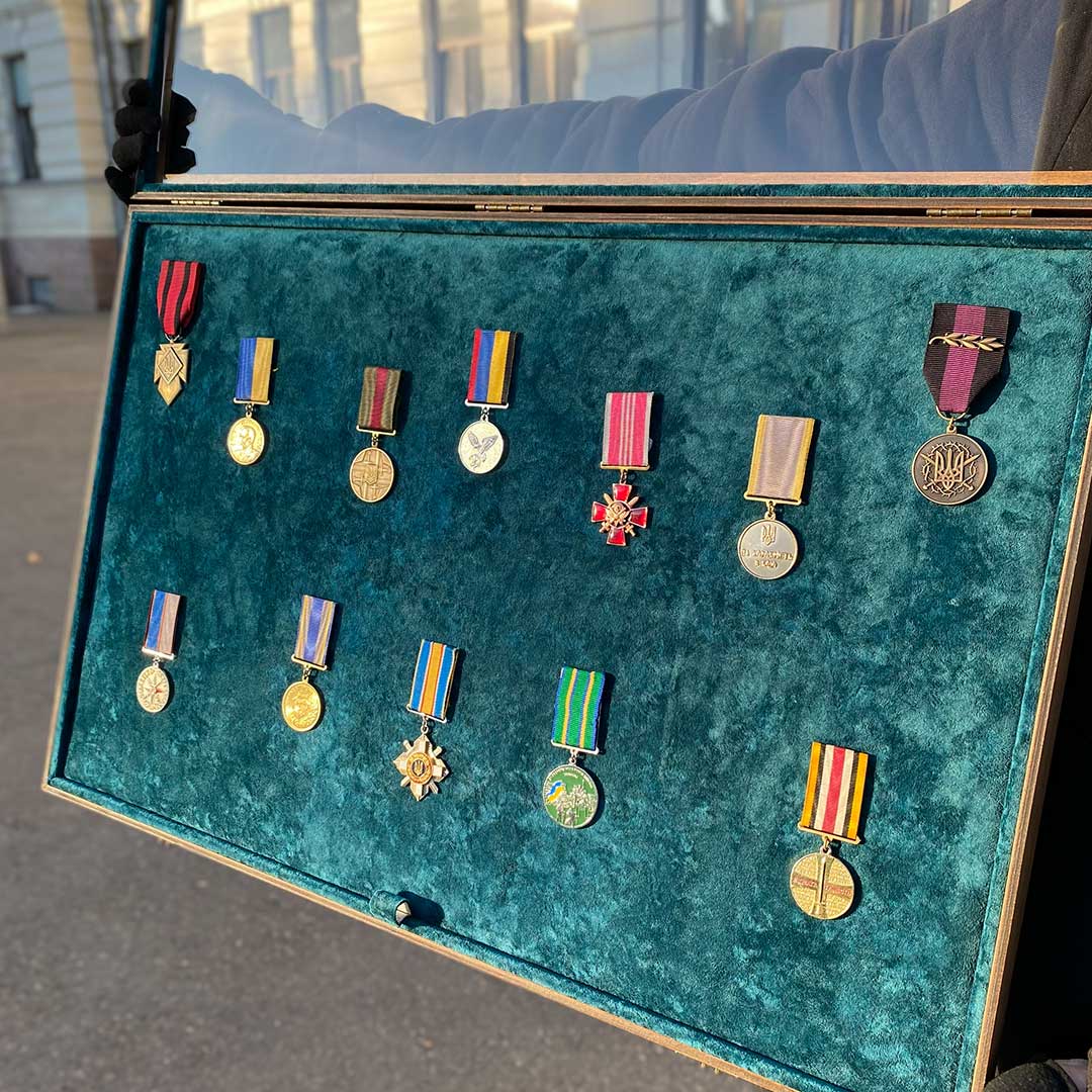 Гранд вітрина 680х445 без додаткових опцій - вид 2