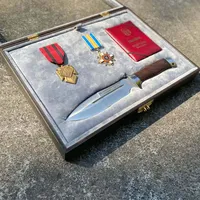 Вітрина А4 під нагородний ніж та місце під книжечку - вид 3