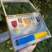 A4 Showcase with Flag and Engraving - view 2