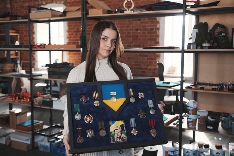 Місія та відродження